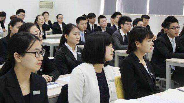 桂林銀行管理培訓(xùn)生待遇怎么樣？管理培訓(xùn)生主要工作做什么？