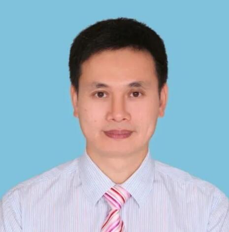 蔣偉名簡歷：桂林市科協(xié)原主席蔣偉名，曾任桂林市委組織部副部長、象山區(qū)委書記、民政局局長
